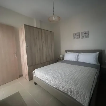 Ferienwohnung Nastazia Néa Péramos Exterior foto